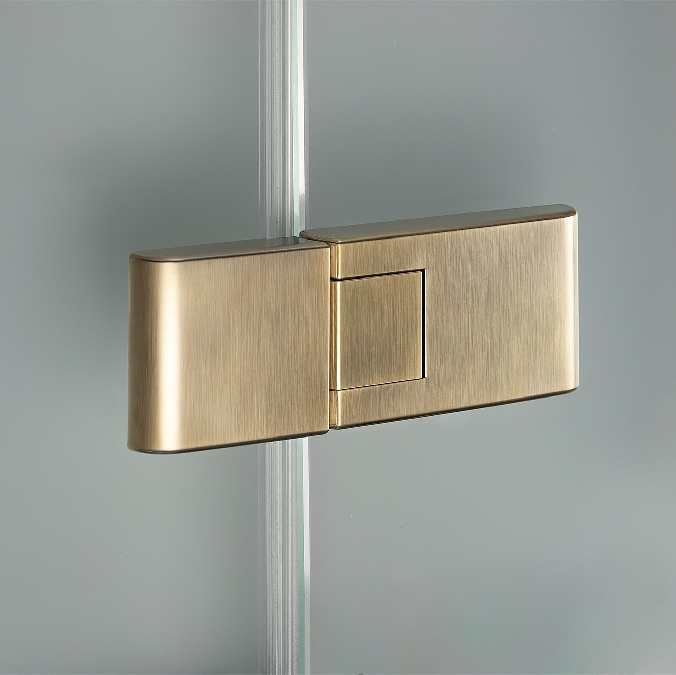 Charnière MENA en Brushed Bronze Kermi par EXTRA