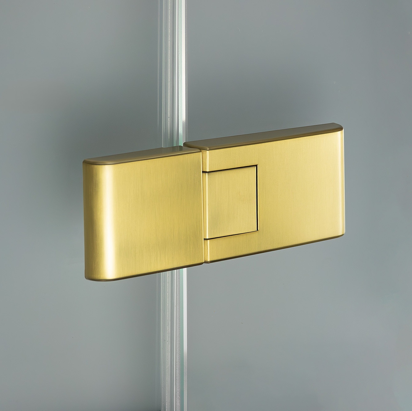 Charnière MENA en Brushed Gold Kermi par EXTRA