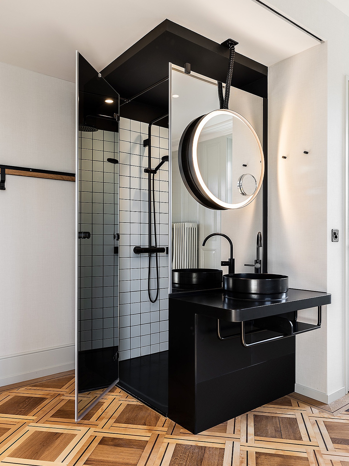 Kermi Duschdesign Referenzobjekt StayKooooK Bern City Hotel Beschlag-Duschkabine MENA